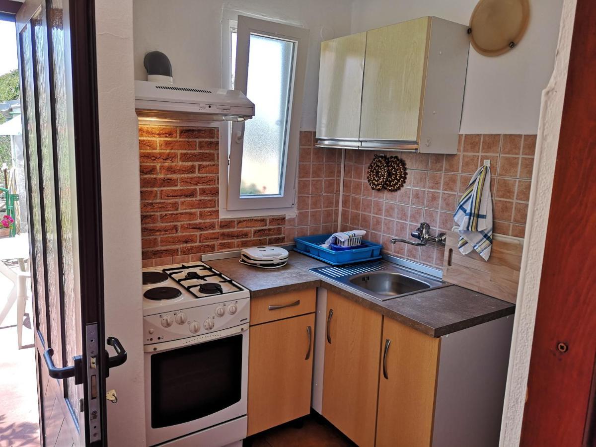 Apartment Zelina Малий Лошинь Екстер'єр фото